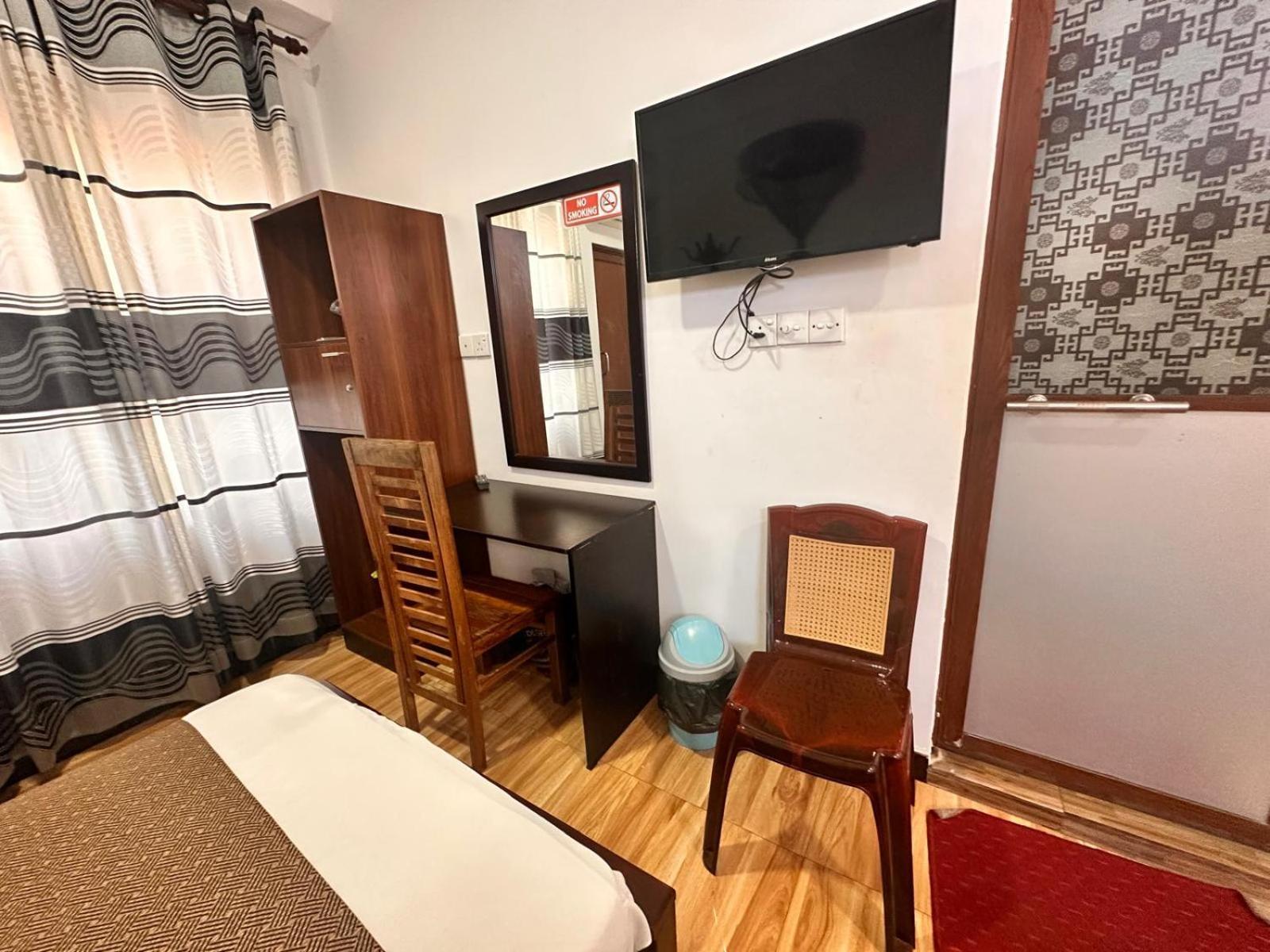 Holiday Villa 트링코말리 외부 사진